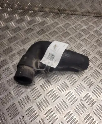 Audi A6 S6 C5 4B Intercooler hose/pipe 4B0145832B