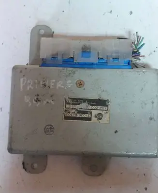 Nissan Primera Gearbox control unit/module 31036j300