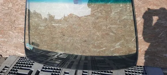 Renault Laguna I Front windscreen/windshield window 