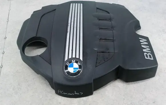 BMW 3 E90 E91 Engine cover (trim) 