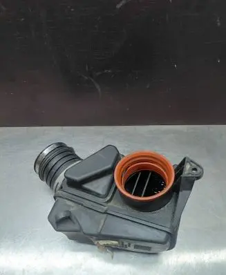 Mercedes-Benz CLK A209 C209 Intake resonator A2710900804