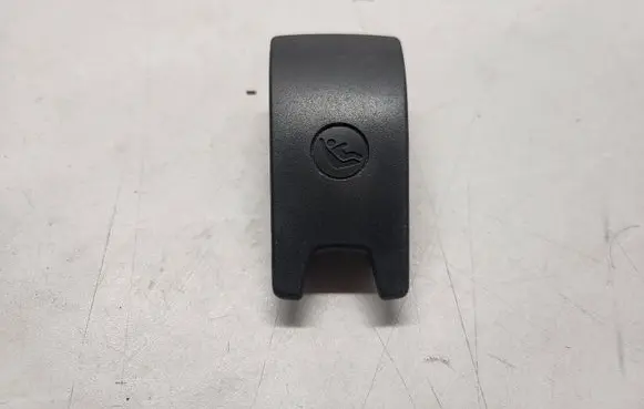 Audi A7 S7 4K8 ISOFIX cover 8V0887187