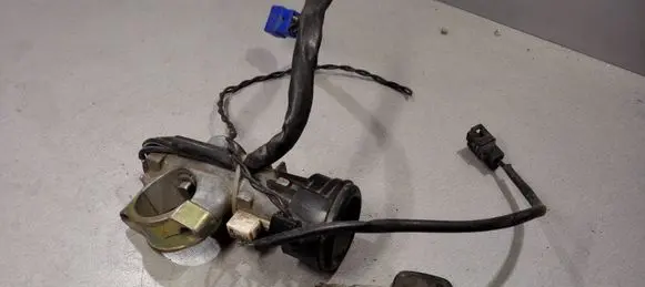 Subaru Legacy Ignition lock 88215AE000 X1T25172