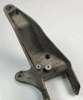Mini One - Cooper R50 - 53 Engine mounting bracket 6756221