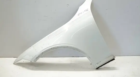 Volvo S90, V90 Fender V90260626BLP