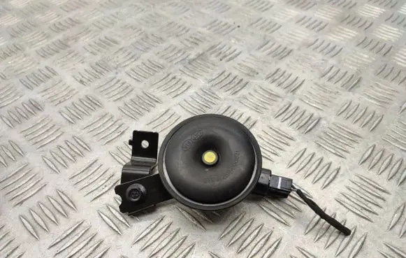 Hyundai i20 (BC3 BI3) Horn signal 96630Q0000