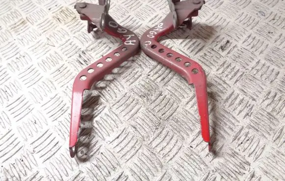 Toyota Aygo AB40 Engine bonnet/hood hinges 