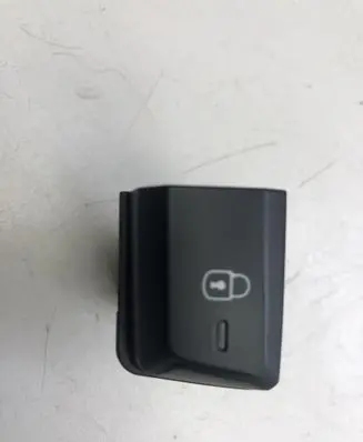 Peugeot 2008 I Central locking switch button 96750883ZD