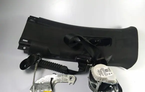 Ford F150 Front seatbelt JL3BC699D64AF3ZHE