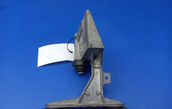 Mercedes-Benz C W203 ABS pump bracket A2034310240