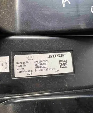Audi A3 S3 8P Subwoofer speaker 8p4035382c