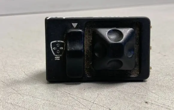 Lancia Thema Wing mirror switch