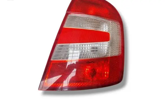 Skoda Fabia Mk1 (6Y) Rear/tail lights 6Y6945096D 6Y6945112C