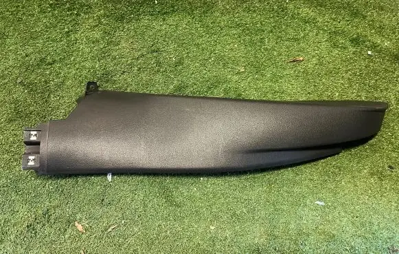 Volkswagen Golf VII Other trunk/boot trim element 5G9867765f M7421