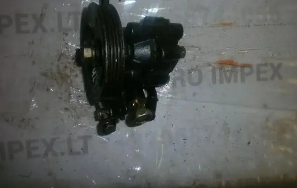 Nissan Almera Power steering pump