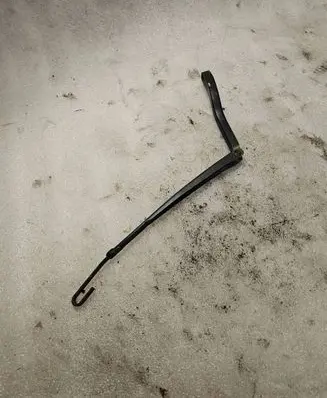 Audi A8 S8 D2 4D Front wiper blade arm 4D1955406K