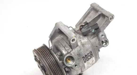Mazda 2 Air conditioning (A/C) compressor (pump) DB5H61450