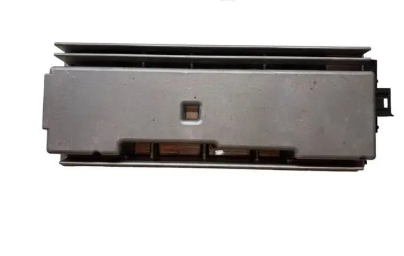 BMW X6 E71 Sound amplifier
