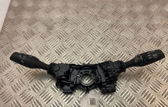 Lexus RX 450H Wiper turn signal indicator stalk/switch 17F744