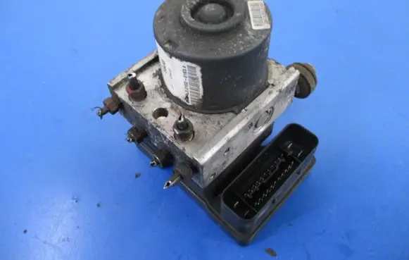 Suzuki Liana ABS Pump