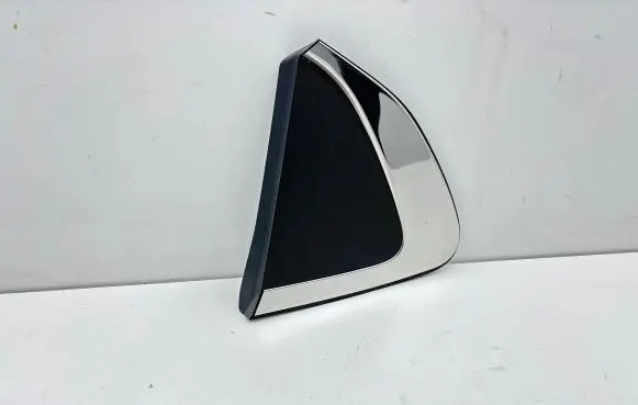 Fender end trim