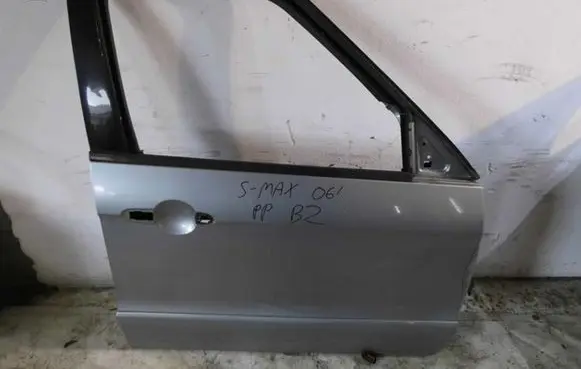 Ford S-MAX Front door