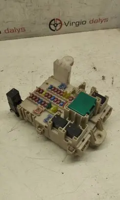 Isuzu D-Max Fuse module 