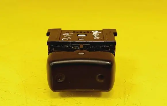 Suzuki Liana Central locking switch button 184849H