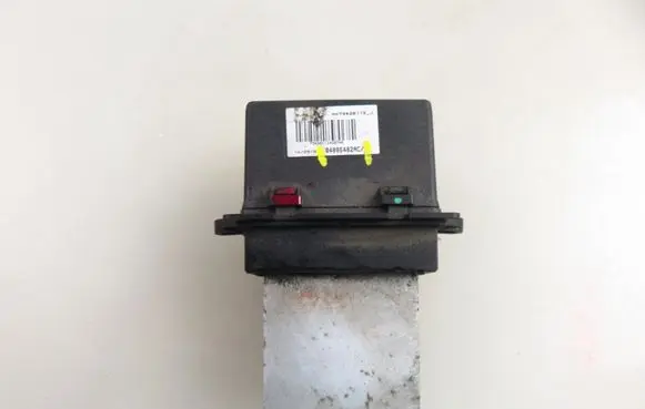 Chrysler Voyager Heater blower motor/fan resistor 04885482AC