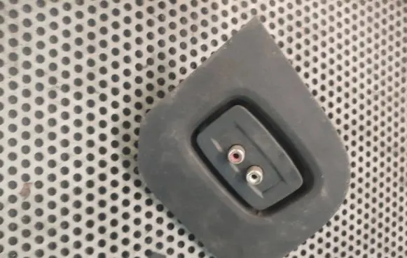 Renault Master III AUX in-socket connector 688300002R 6321S2867