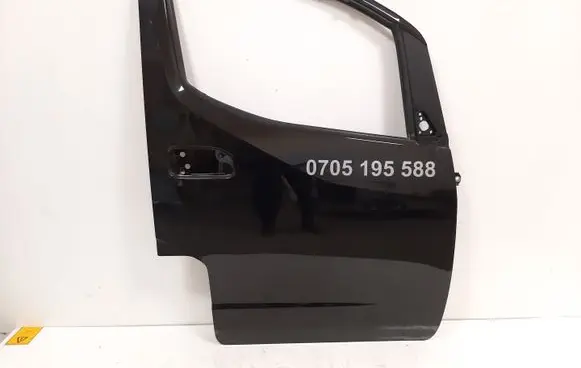 Nissan NV200 Front door