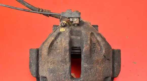 Mercedes-Benz Sprinter W906 Front brake caliper