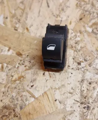 Peugeot 3008 II Electric window control switch 98044803ZD