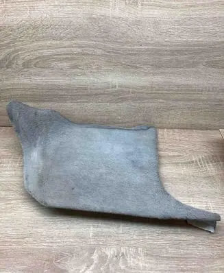 Mercedes-Benz E W211 Foot area side trim A2116800206