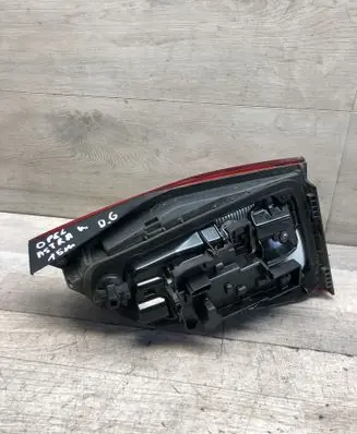 Opel Astra K Tailgate rear/tail lights L90084800 6629700000000X 368158932