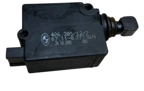 BMW 5 E39 Tailgate boot lock/latch motor 8377569