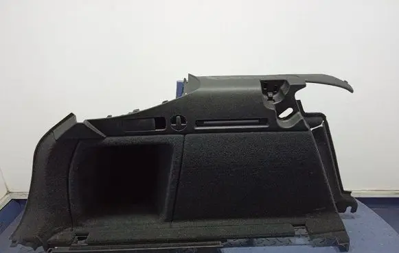 Audi A4 S4 B9 Tailgate/boot cover trim set 8W9863879