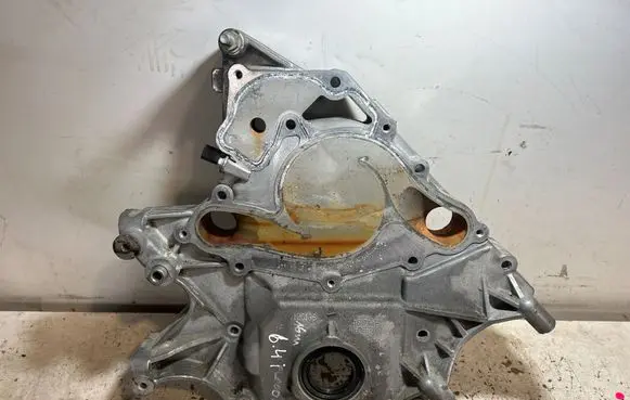 Dodge Challenger Engine mounting bracket 68416971AB