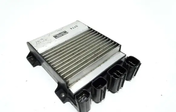Toyota Avensis T270 Fuel injection control unit/module 8987120080 1310001562
