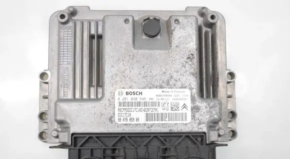 Citroen DS3 Engine control unit/module 9807885980