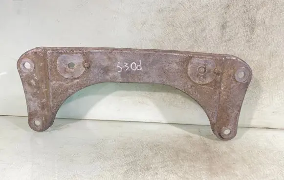 BMW 5 E39 Gear shift cable bracket 22321096106