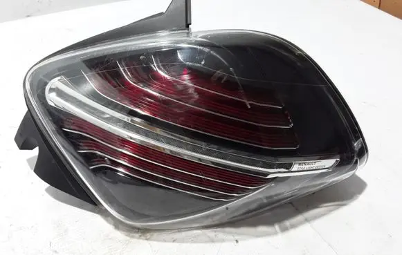Rear/tail lights