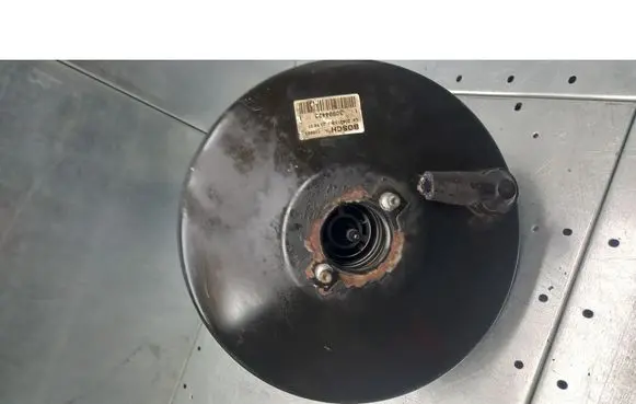 Volvo S40, V40 Brake booster 30884422
