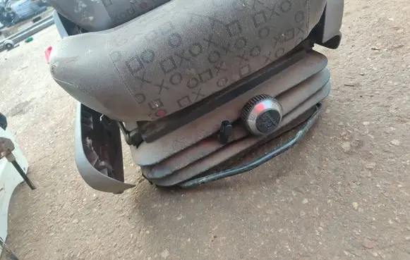 Mercedes-Benz Sprinter W906 Front driver seat 