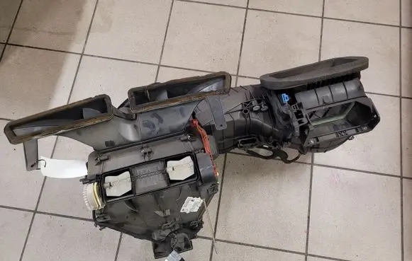 Skoda Octavia Mk2 (1Z) Interior heater climate box assembly 