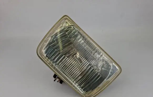 Ford Fiesta I Headlight/headlamp 77FG13K060