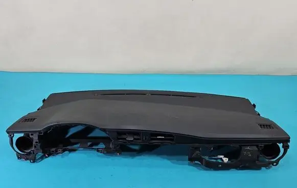 Toyota Auris E180 Dashboard IMPRK1512031