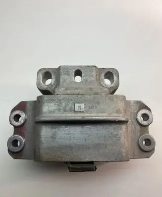 Audi A3 S3 A3 Sportback 8P Engine mount bracket 1K0199555 1K0199555M