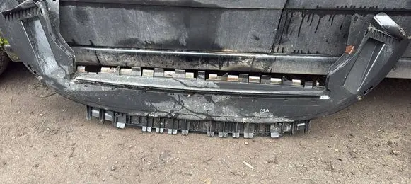 Volvo C30 Front bumper skid plate/under tray 31299060