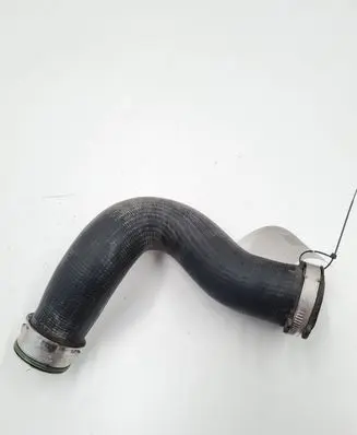 Audi Q7 4L Intercooler hose/pipe 7L6145738A